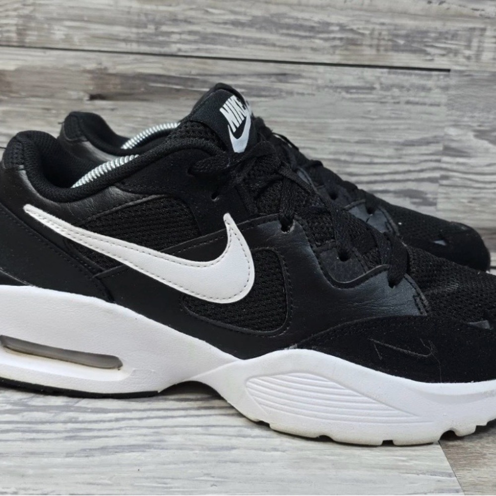Nike Air Max Fusion Black White CJ1671-003 Sneakers Shoes-Women’s 11.5 /Mens 10 - Picture 3 of 6